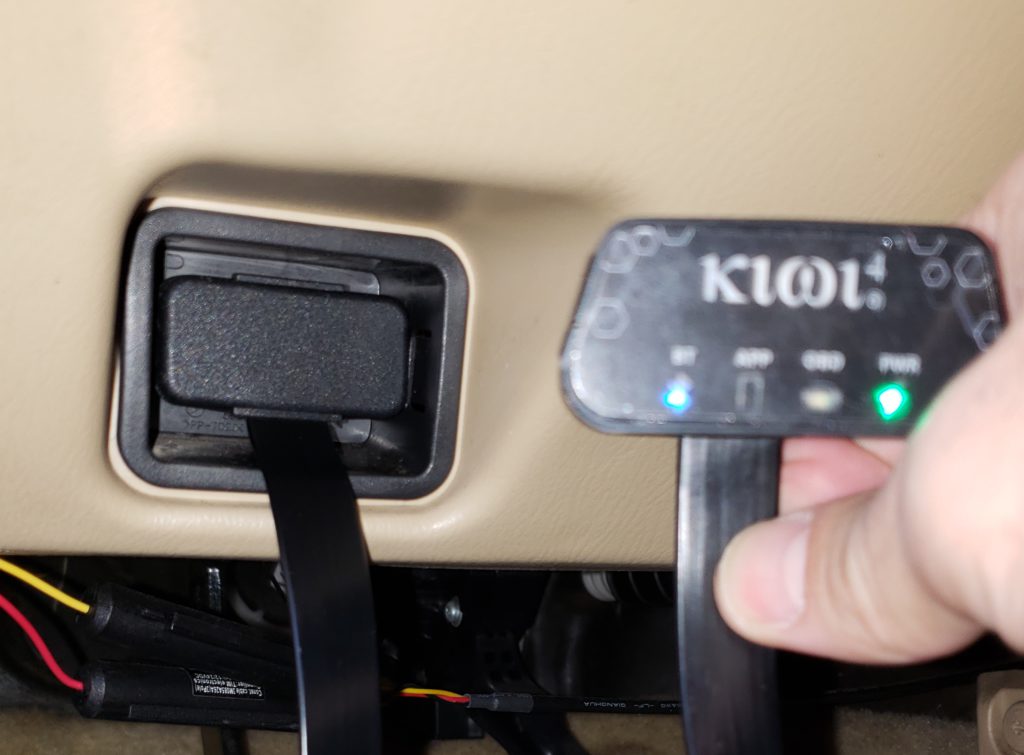 image of kiwi obd scan tool needs an extension cable
